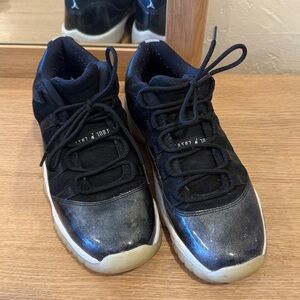 Jordan 11 Low size 7Y, used, no box